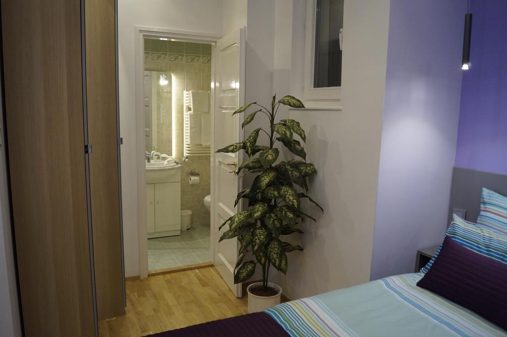 Apartment Center